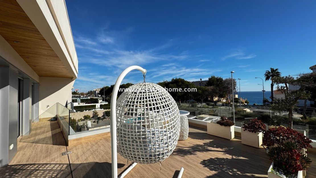Reventa - Chalet - Orihuela Costa - Dehesa De Campoamor