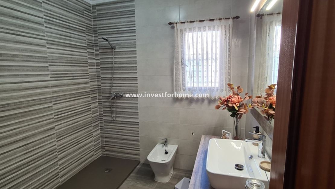 Reventa - Chalet - Orihuela Costa - Inland