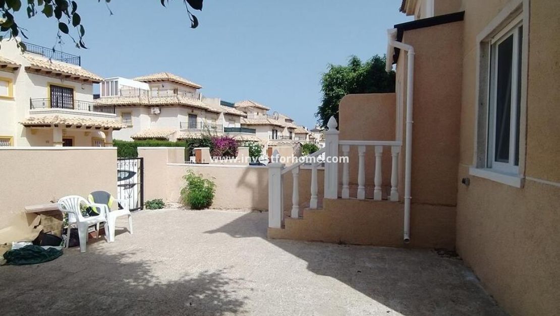 Reventa - Chalet - Orihuela Costa - La Zenia