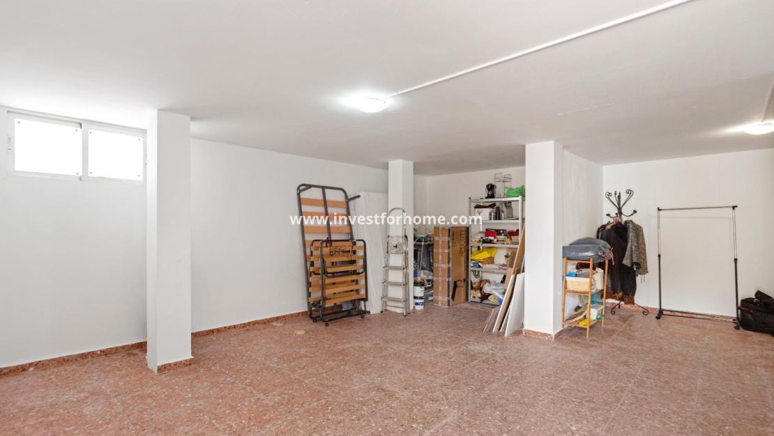 Reventa - Chalet - Orihuela Costa - La Zenia