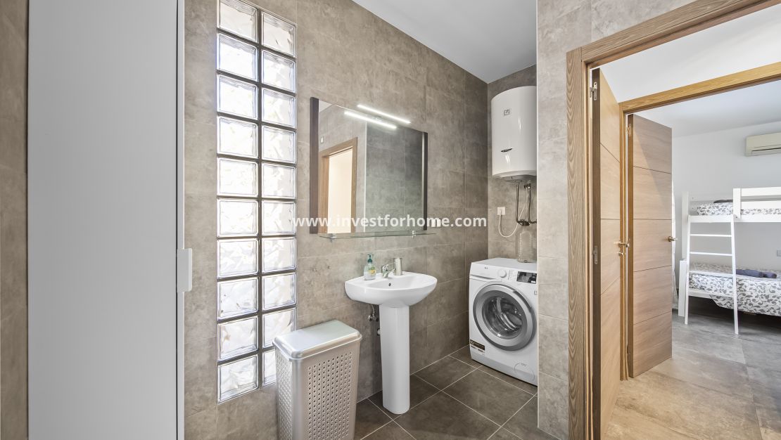 Reventa - Chalet - Orihuela Costa - La Zenia