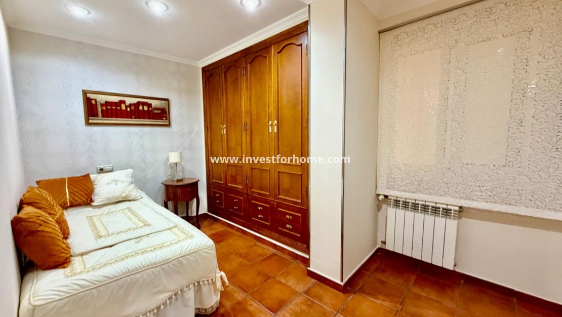 Reventa - Chalet - Orihuela Costa - La Zenia