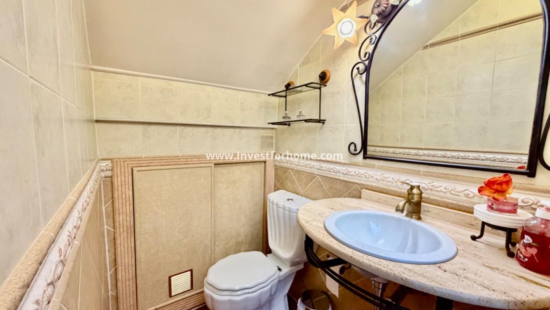 Reventa - Chalet - Orihuela Costa - La Zenia