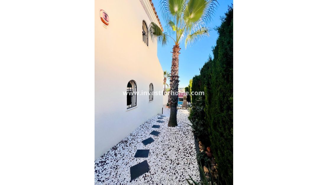 Reventa - Chalet - Orihuela Costa - Lomas De Campoamor Golf