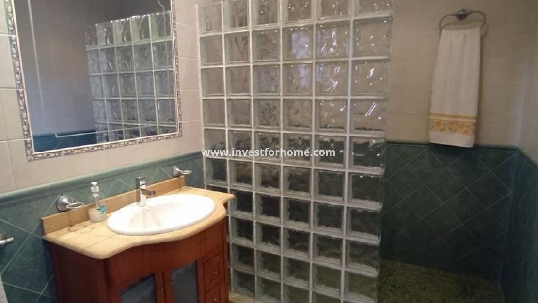 Reventa - Chalet - Orihuela Costa - LOS DESEMPARADOS