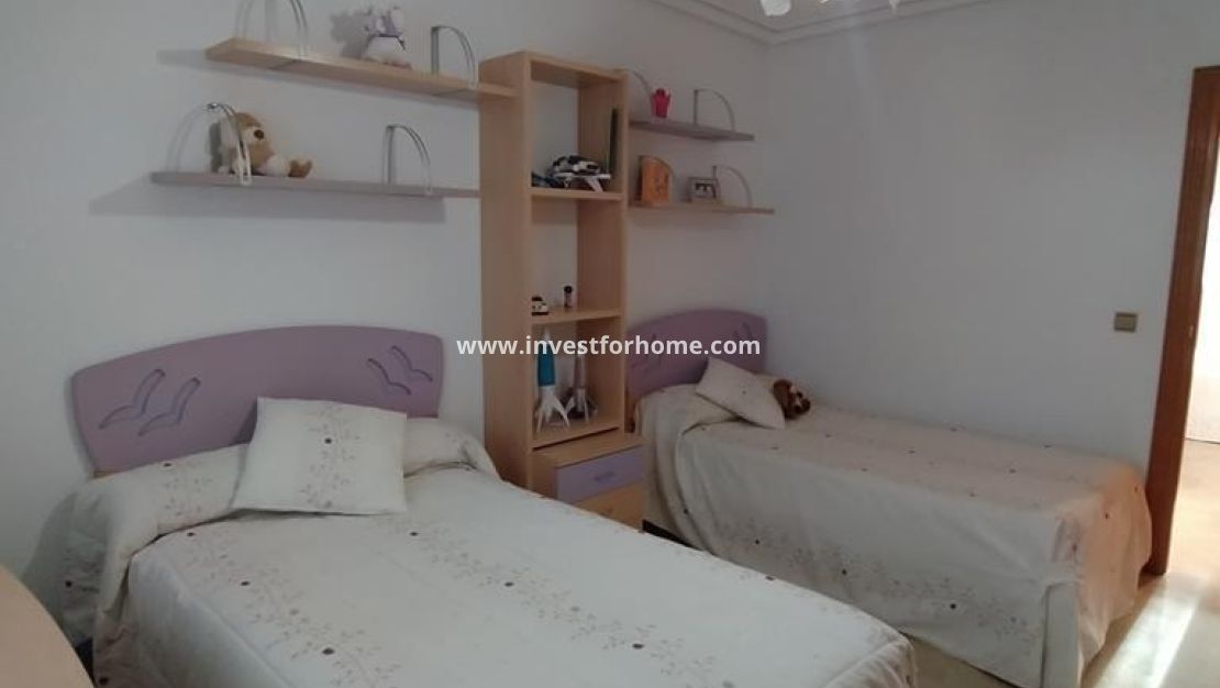 Reventa - Chalet - Orihuela Costa - LOS DESEMPARADOS