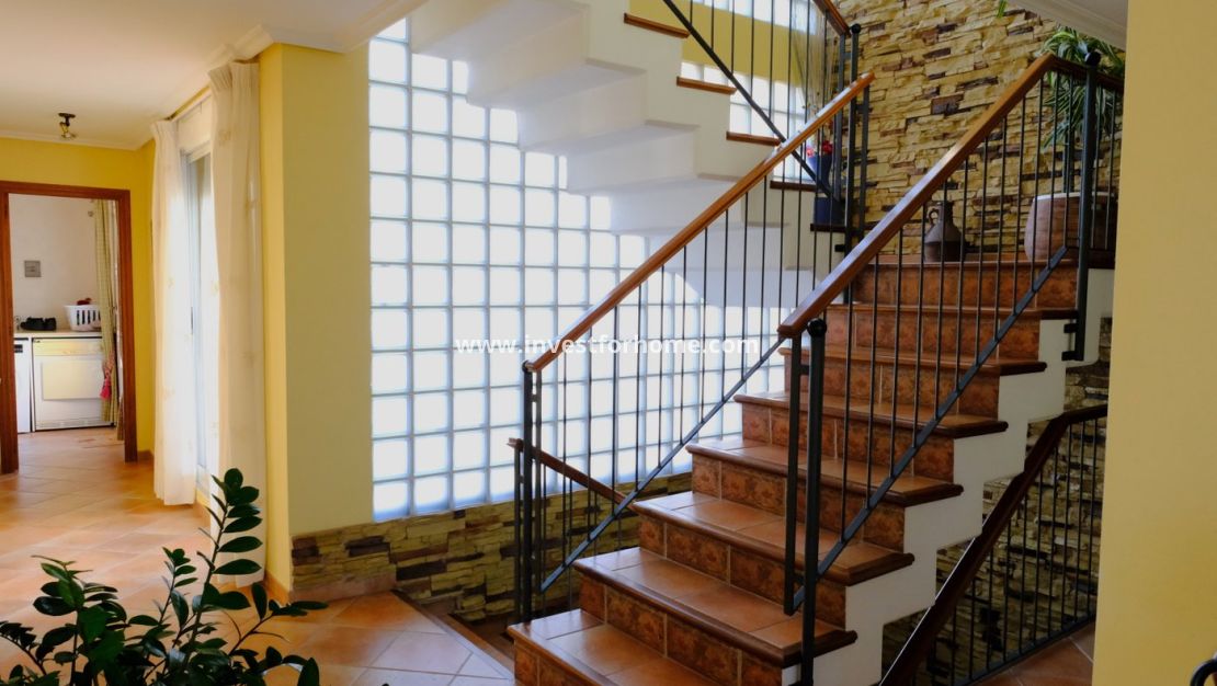 Reventa - Chalet - Orihuela Costa - Orihuela