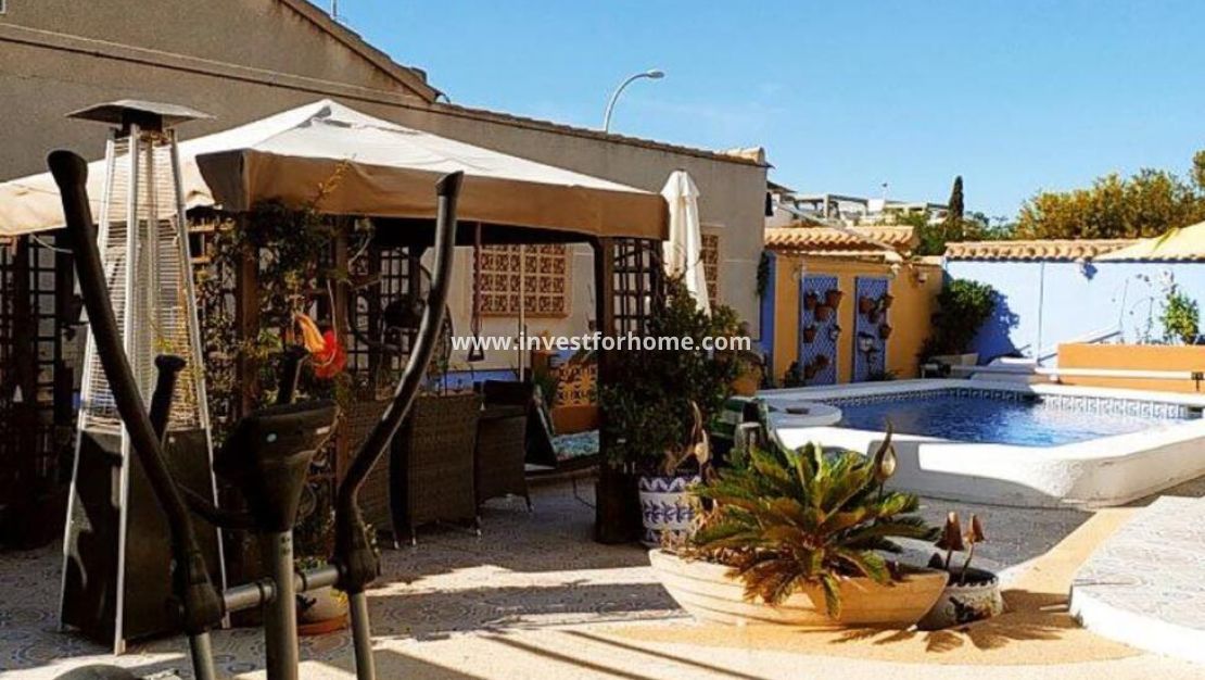 Reventa - Chalet - Orihuela Costa - Playa Flamenca