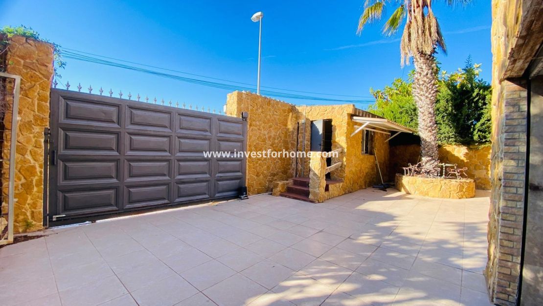 Reventa - Chalet - Orihuela Costa - Playa Flamenca