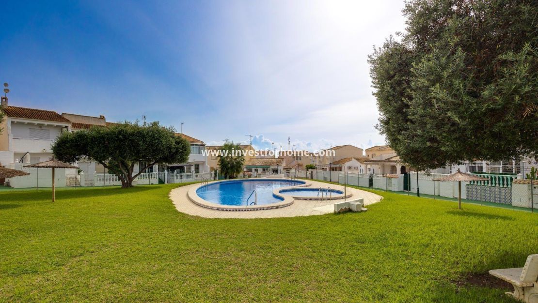Reventa - Chalet - Orihuela Costa - Playa Flamenca