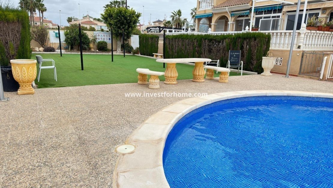 Reventa - Chalet - Orihuela Costa - Playa Flamenca