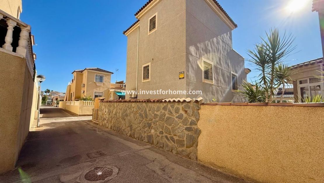 Reventa - Chalet - Orihuela Costa - Playa Flamenca
