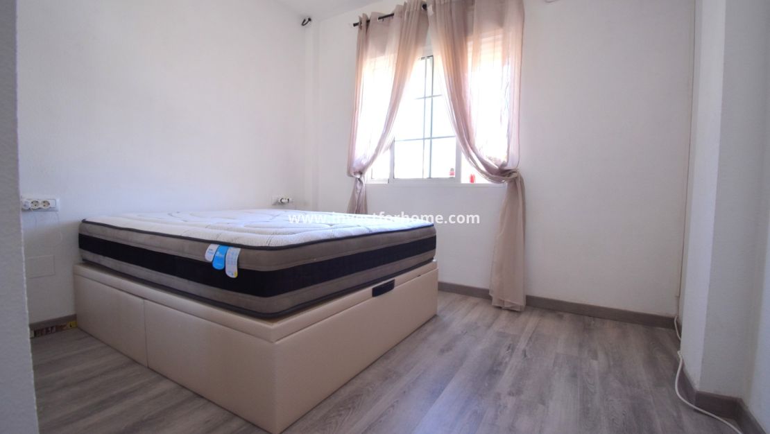 Reventa - Chalet - Orihuela Costa - Playa Flamenca