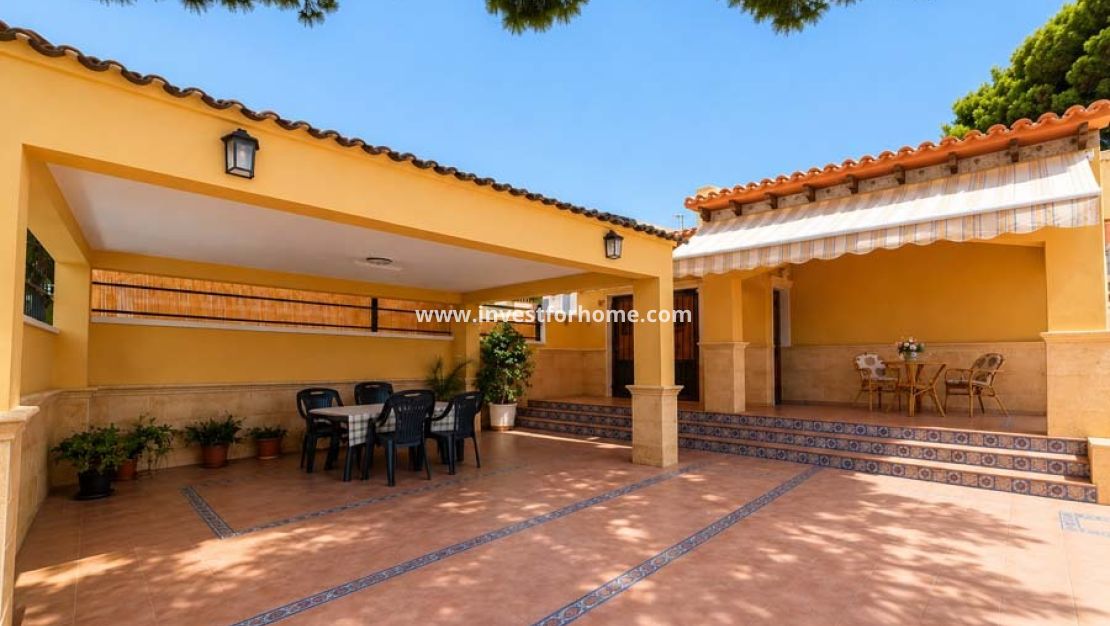 Reventa - Chalet - Orihuela Costa - Punta Prima