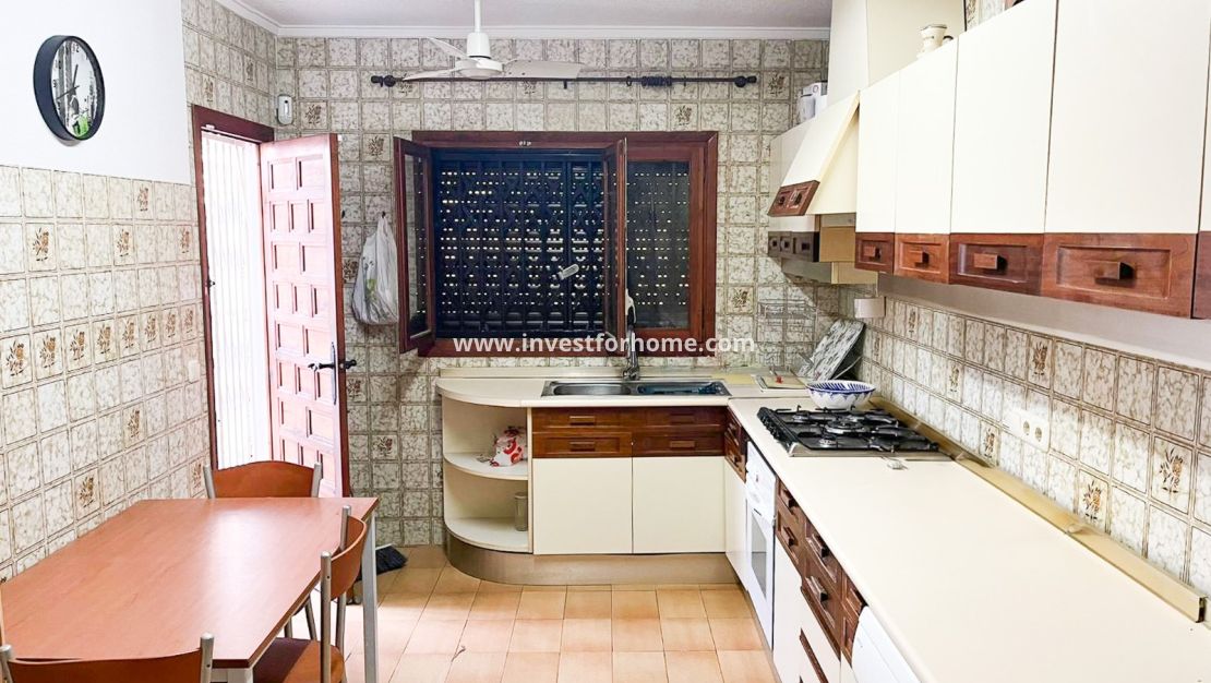 Reventa - Chalet - Orihuela Costa - Punta Prima