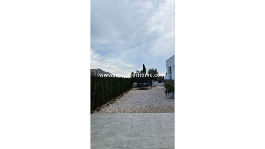 Reventa - Chalet - Orihuela Costa - Urb. Montepinar