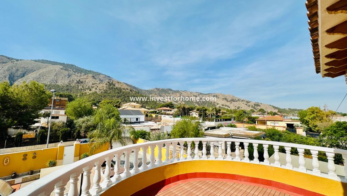 Reventa - Chalet - Orihuela Costa - Urb. Montepinar