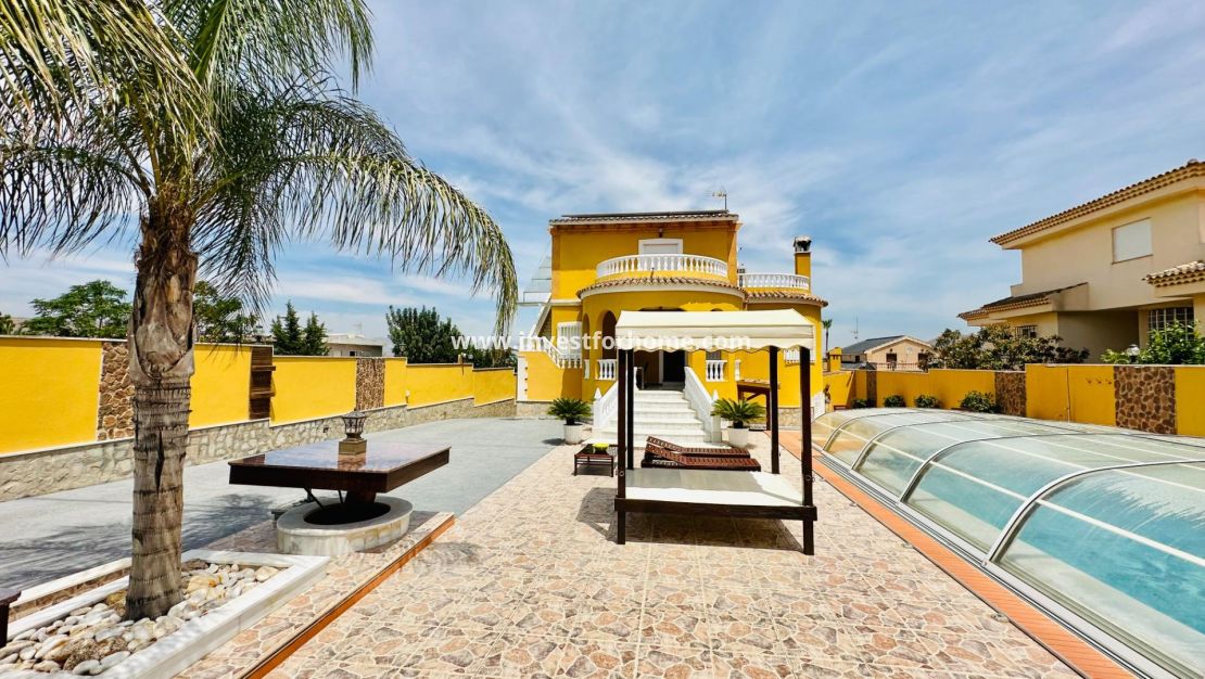 Reventa - Chalet - Orihuela Costa - Urb. Montepinar