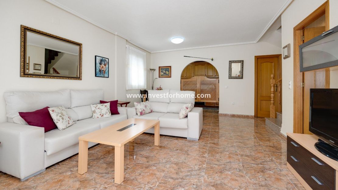 Reventa - Chalet - Orihuela Costa - Villamartín