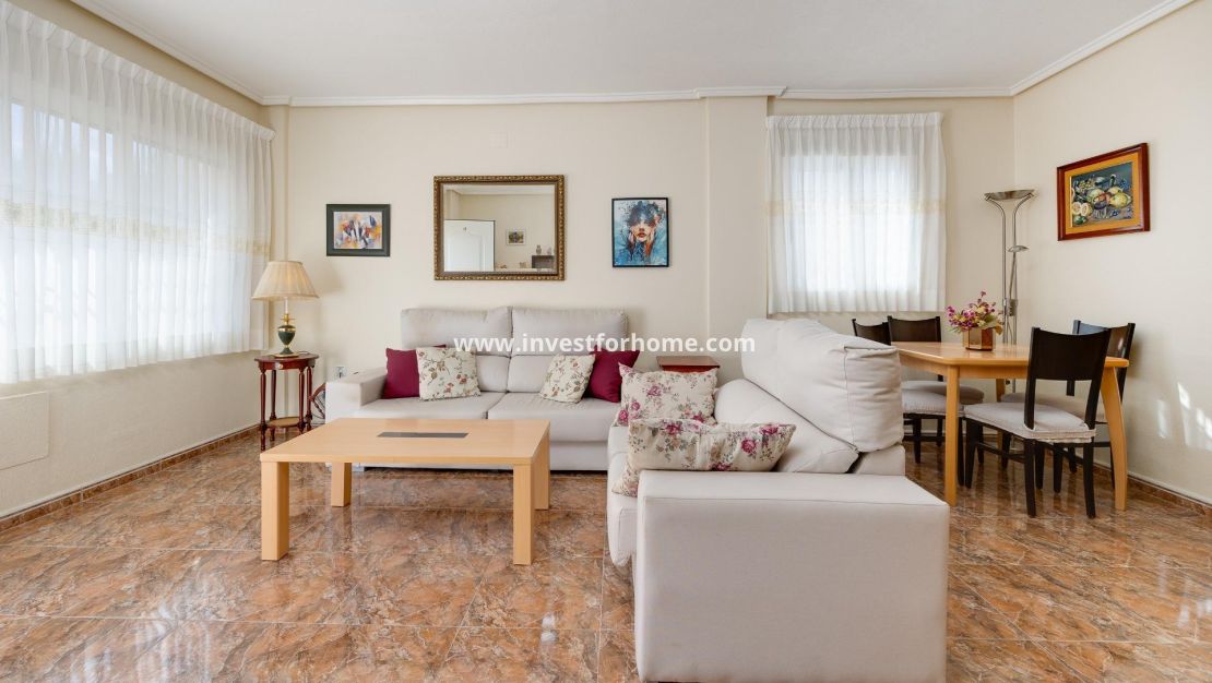 Reventa - Chalet - Orihuela Costa - Villamartín