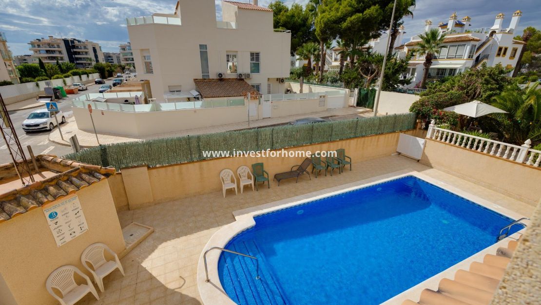 Reventa - Chalet - Orihuela Costa - Villamartín