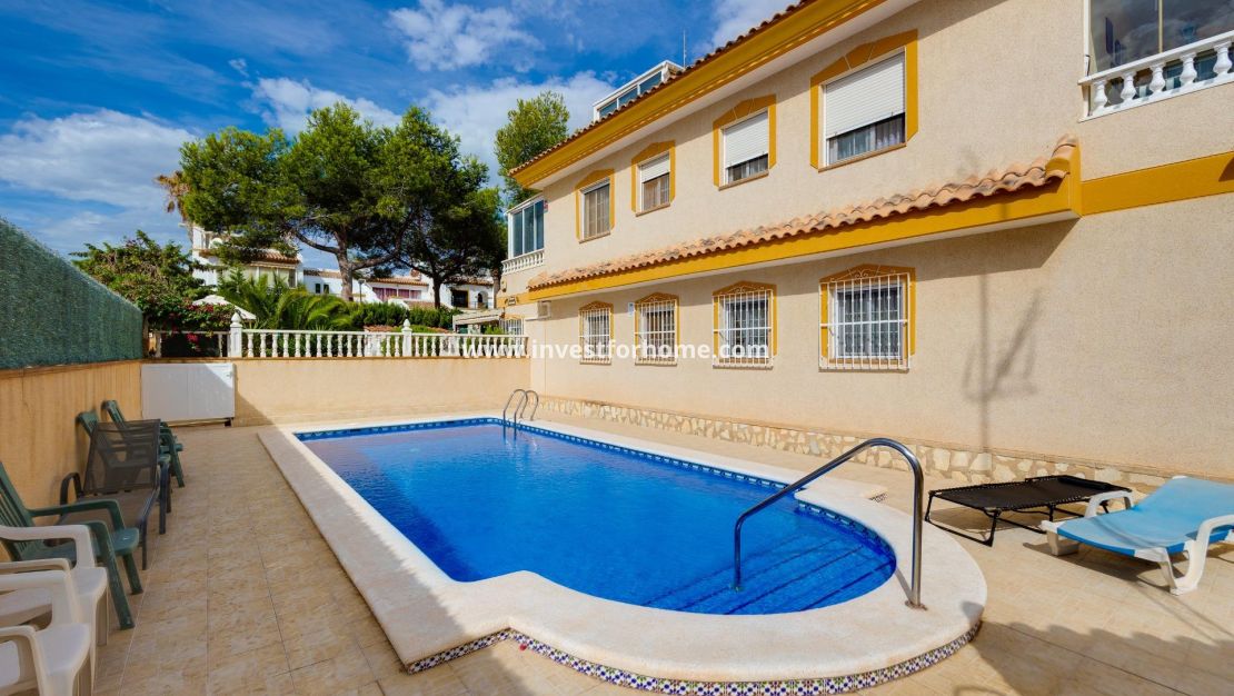 Reventa - Chalet - Orihuela Costa - Villamartín