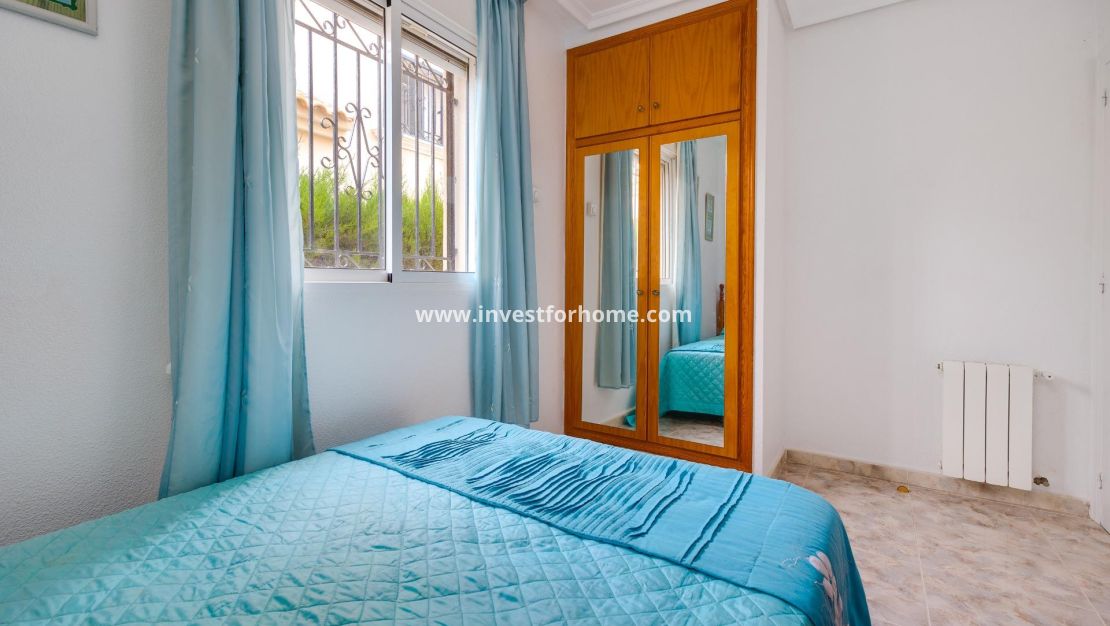 Reventa - Chalet - Orihuela Costa - Villamartín