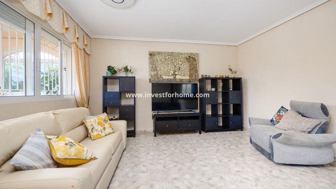 Reventa - Chalet - Orihuela Costa - Villamartín