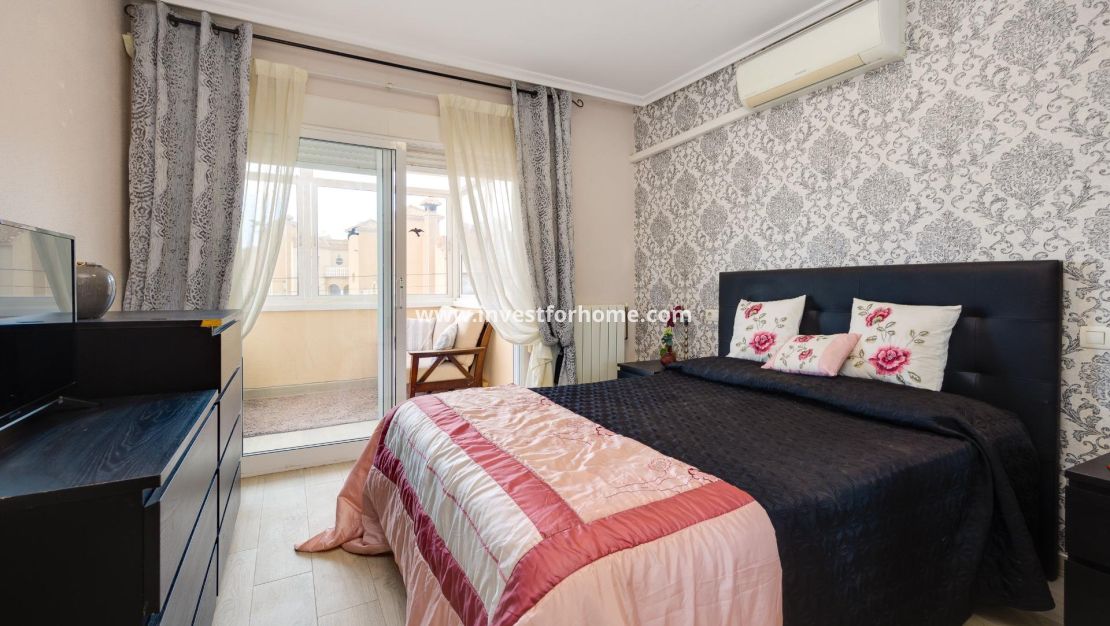Reventa - Chalet - Orihuela Costa - Villamartín