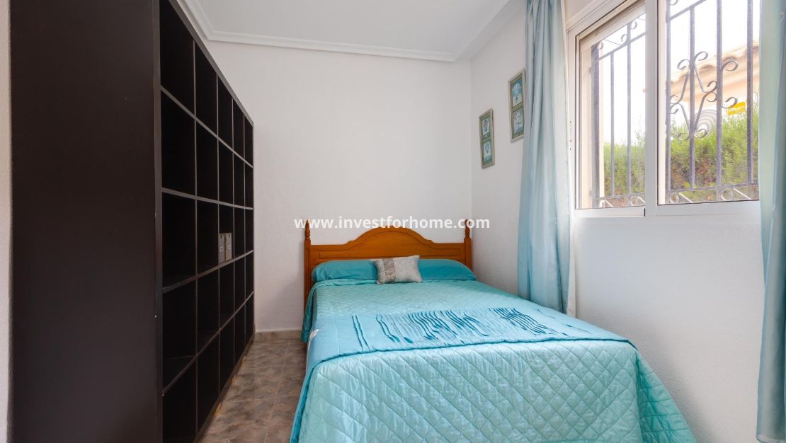 Reventa - Chalet - Orihuela Costa - Villamartín