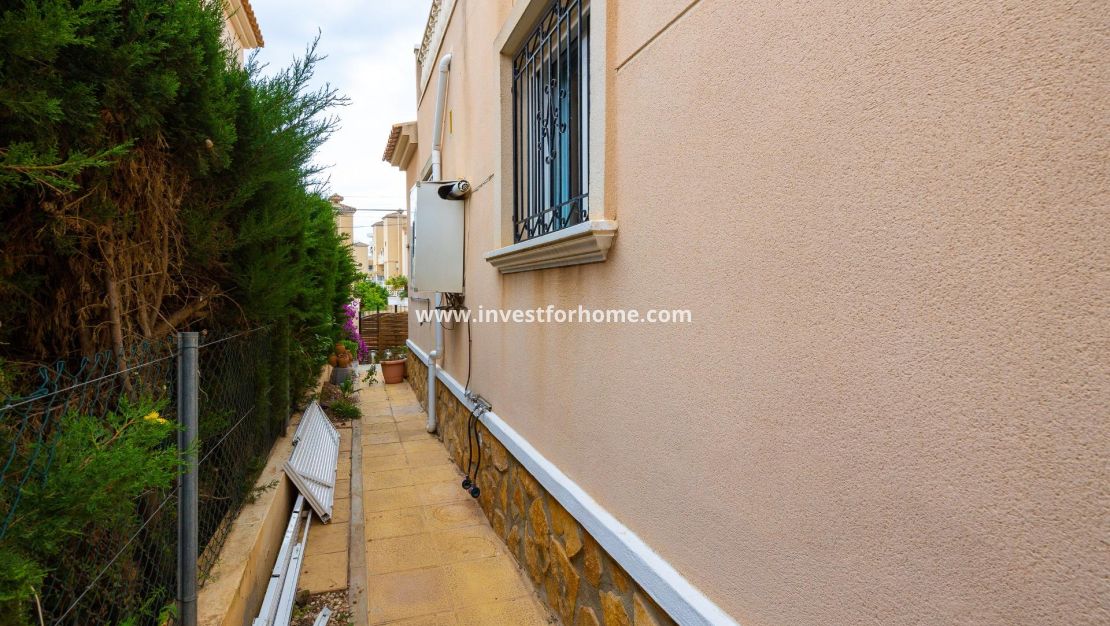 Reventa - Chalet - Orihuela Costa - Villamartín