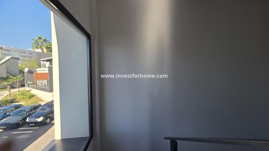 Reventa - Chalet - Orihuela Costa - Villamartín