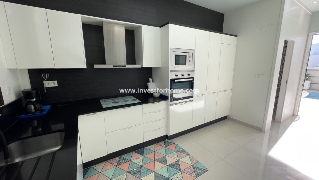 Reventa - Chalet - Orihuela Costa - Villamartin