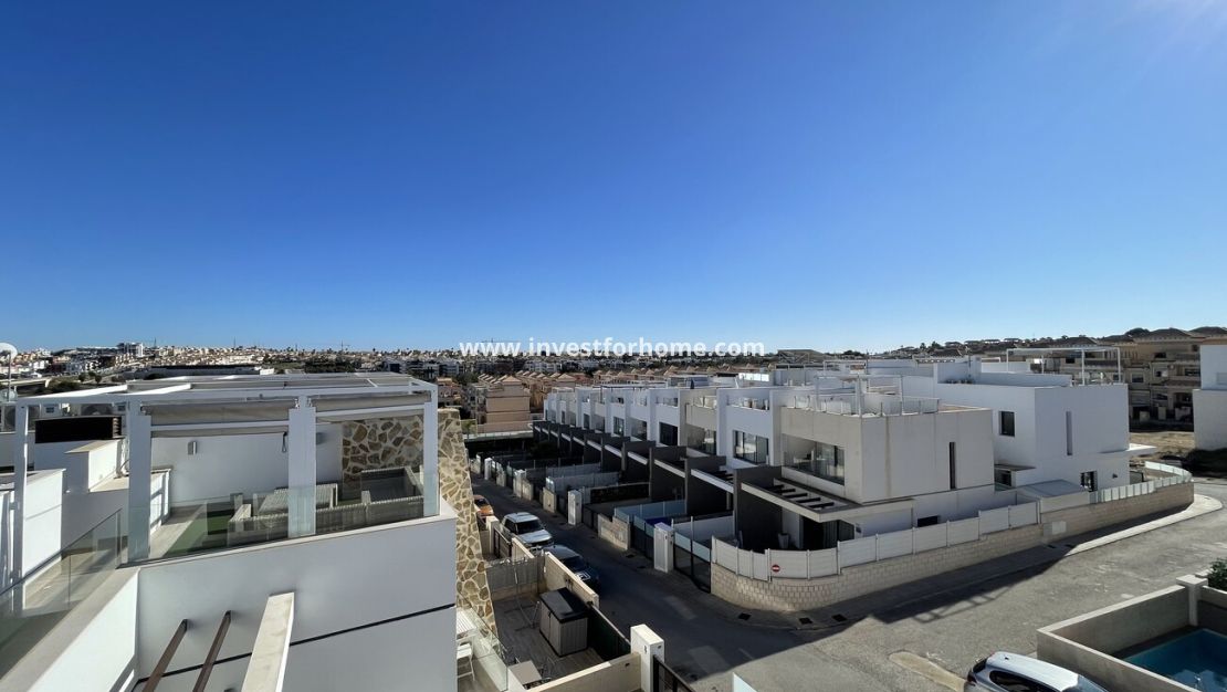 Reventa - Chalet - Orihuela Costa - Villamartin