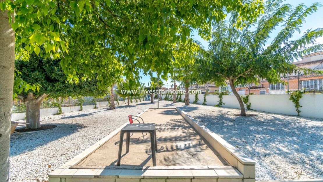 Reventa - Chalet - Orihuela Costa - Villamartin