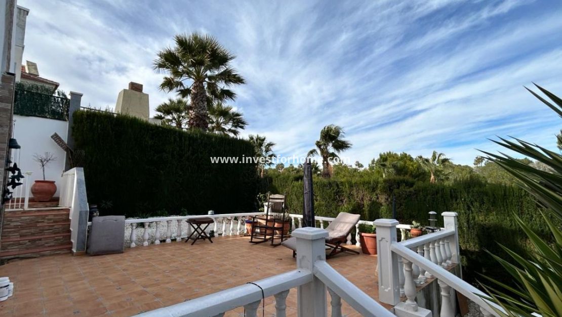 Reventa - Chalet - Orihuela Costa - Villamartin