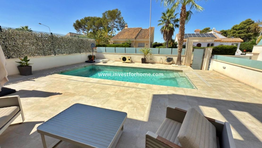 Reventa - Chalet - Orihuela Costa - Villamartín