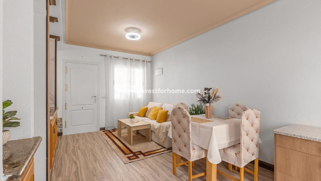 Reventa - Chalet - Orihuela Costa - Villamartín