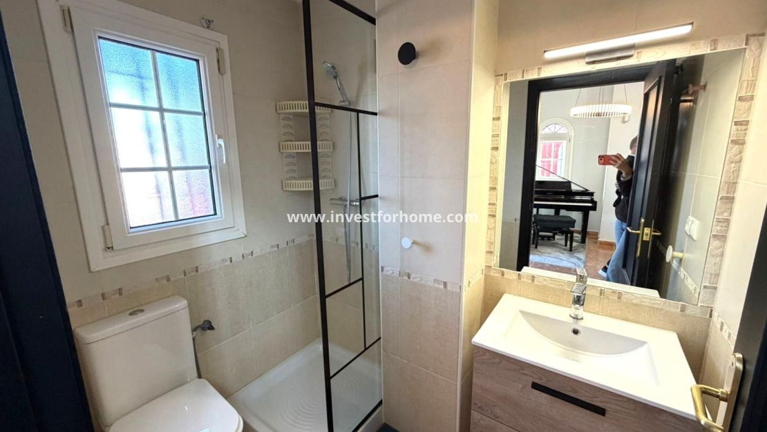 Reventa - Chalet - Orihuela Costa - Villamartín