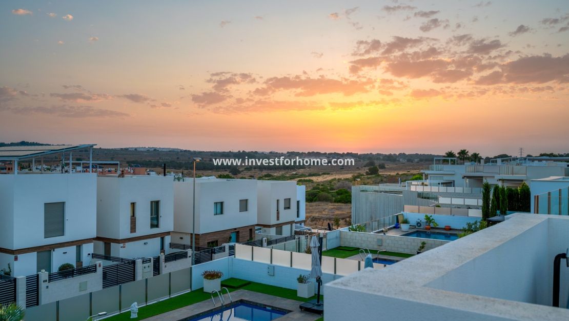 Reventa - Chalet - Orihuela Costa - Villamartín