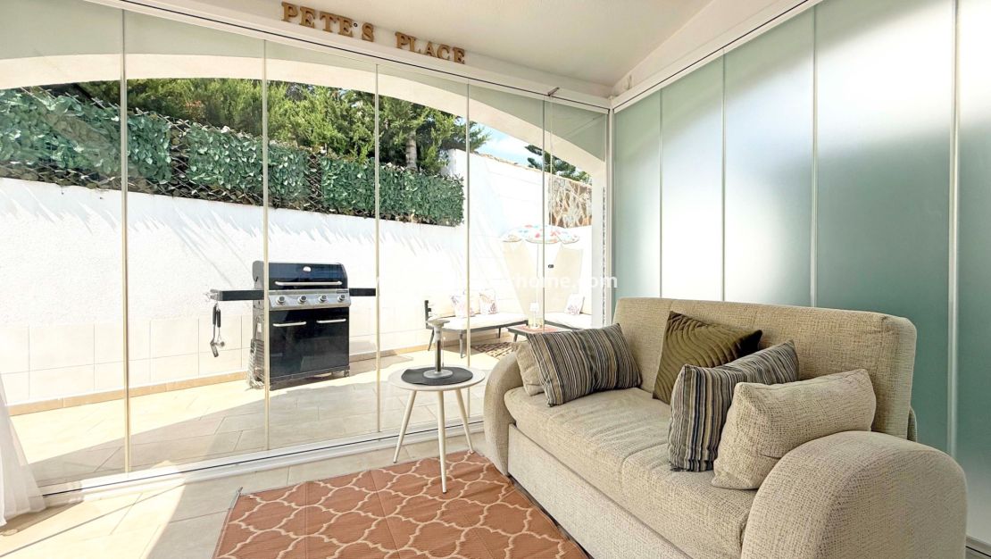 Reventa - Chalet - Orihuela Costa - Villamartín