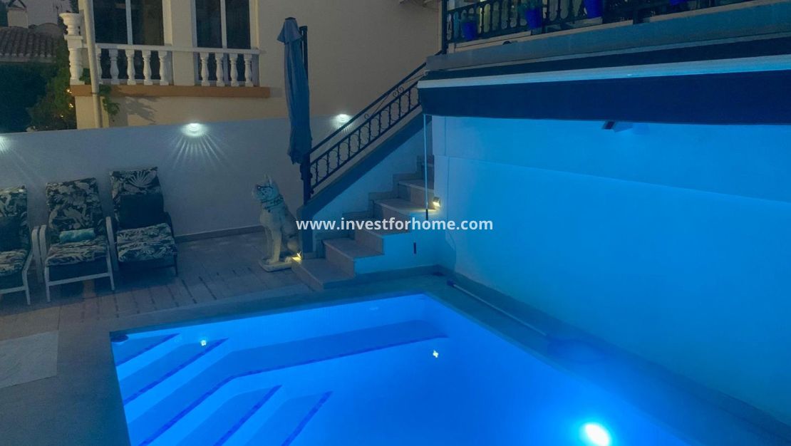 Reventa - Chalet - Orihuela Costa - Villamartín