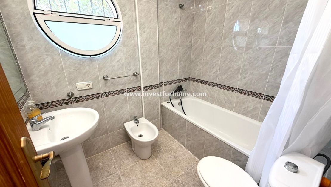 Reventa - Chalet - Orihuela Costa - Villamartín