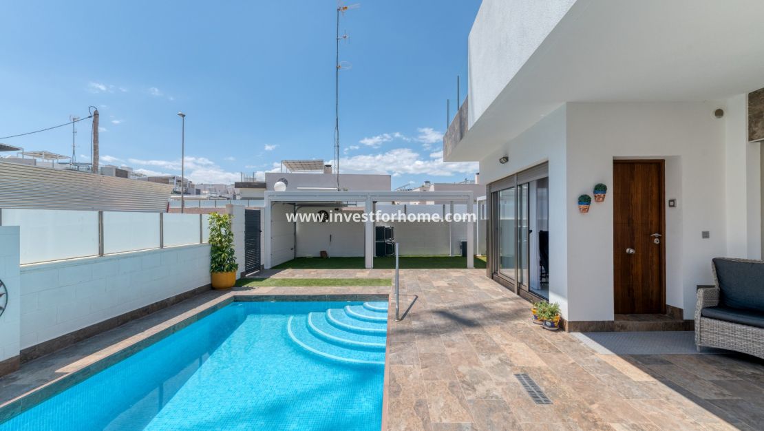 Reventa - Chalet - Orihuela Costa - Villamartín