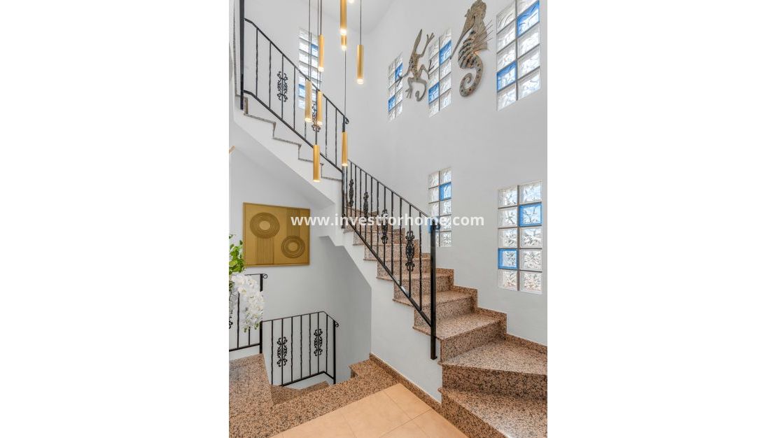 Reventa - Chalet - Pinar de Campoverde - Costa Blanca