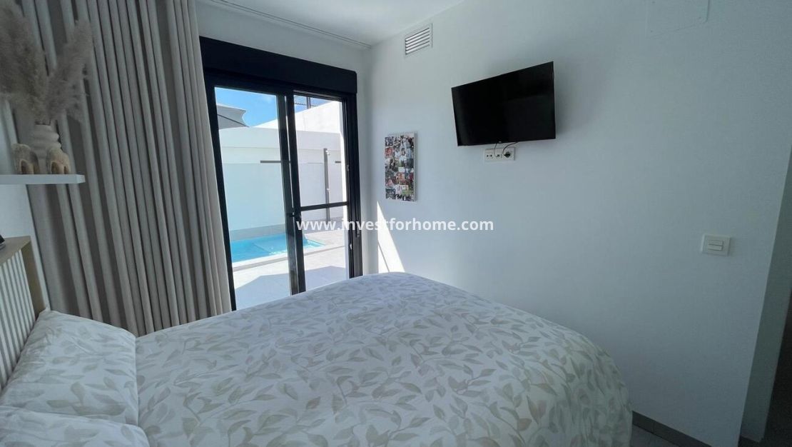 Reventa - Chalet - Roldan - Torre Pachecco