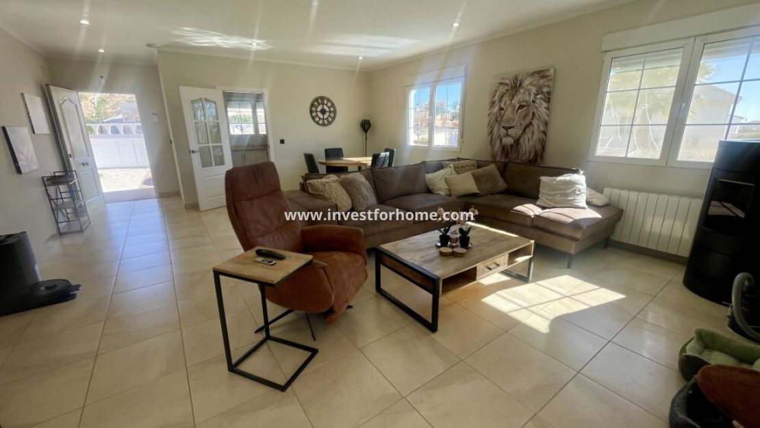 Reventa - Chalet - San Fulgencio - Urbanisation la Marina