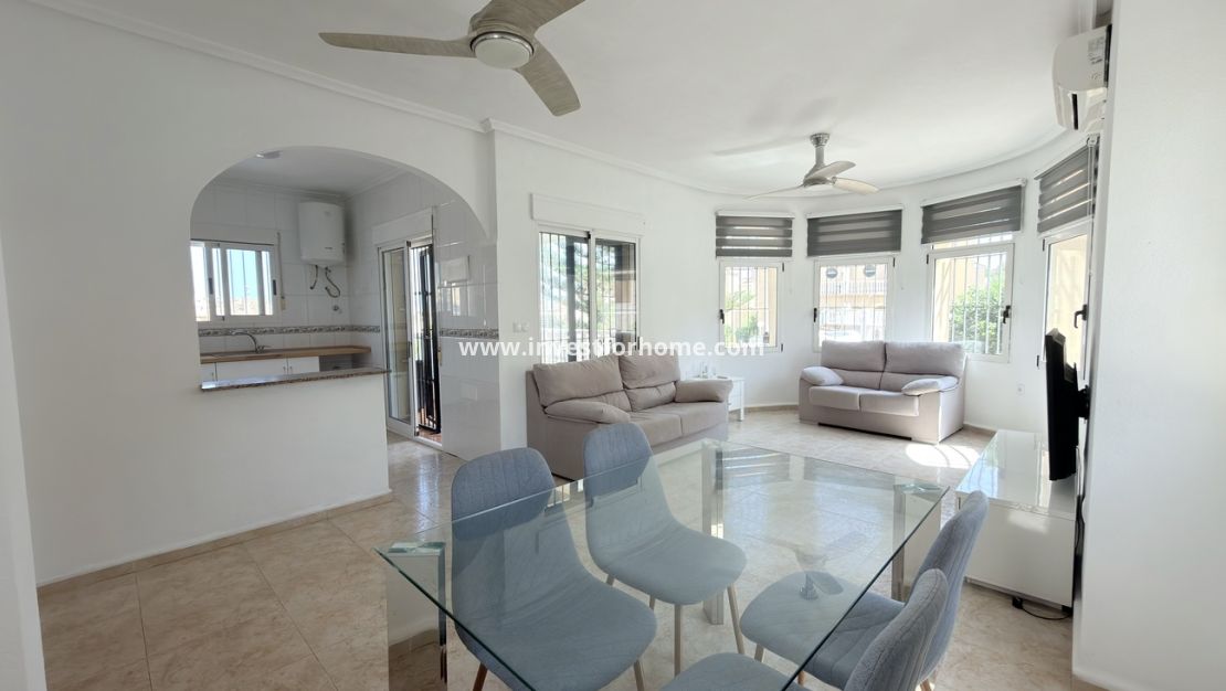 Reventa - Chalet - San Miguel de Salinas - El Galán