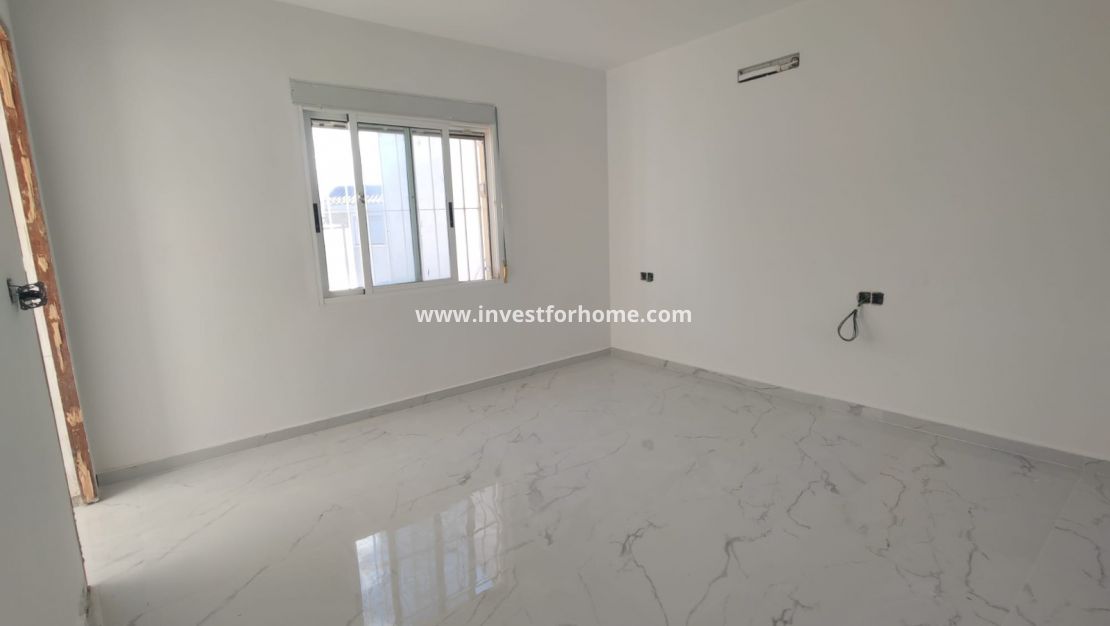 Reventa - Chalet - San Miguel de Salinas