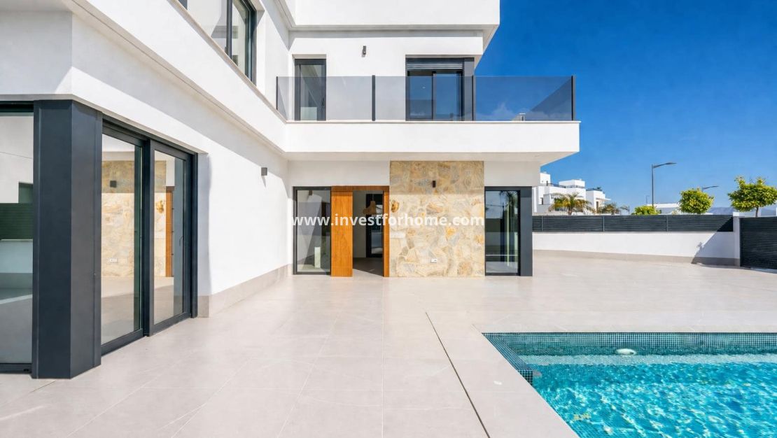 Reventa - Chalet - Santa Rosalia - Inland